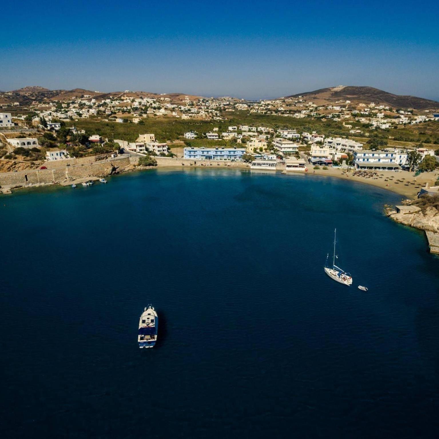 Ostraco Syros Villa Vári Екстериор снимка